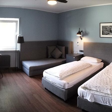 Hotel Henry Dreieich Bagian luar foto