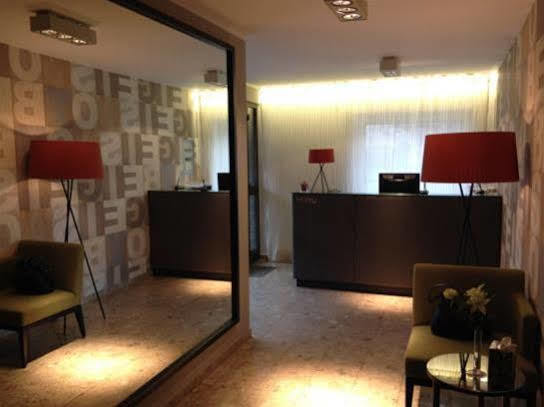 Hotel Henry Dreieich Bagian luar foto