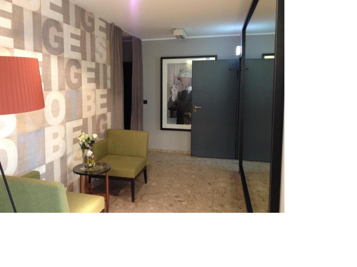 Hotel Henry Dreieich Bagian luar foto